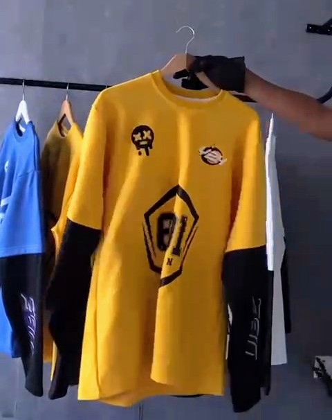 801 long sleeve t shirt - Image 3